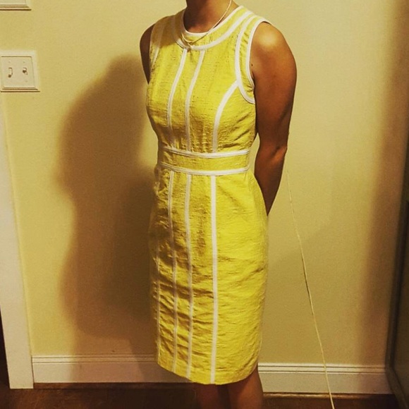 Calvin Klein size 2 yellow and white dress - Picture 5 of 5